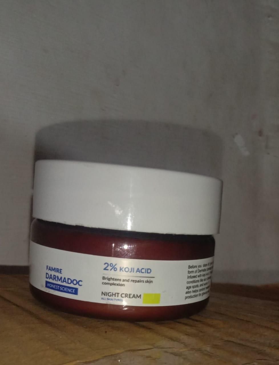 Say Goodbye to Dark Spots & Achieve Radiant, Even-Toned Skin with Our Advanced Kojic Acid Night Cream for All Skin Types (50 g